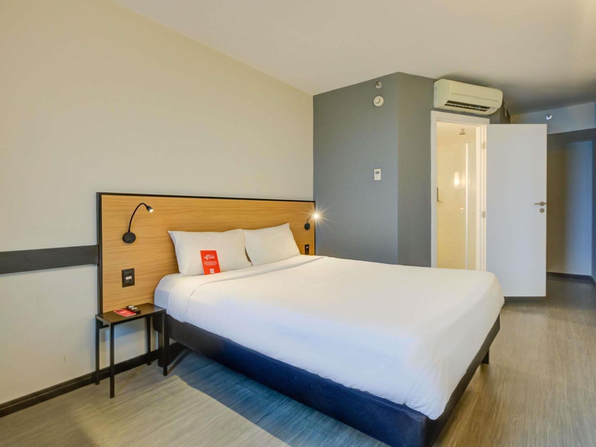 Standard Double Room,1742949886:JPEG