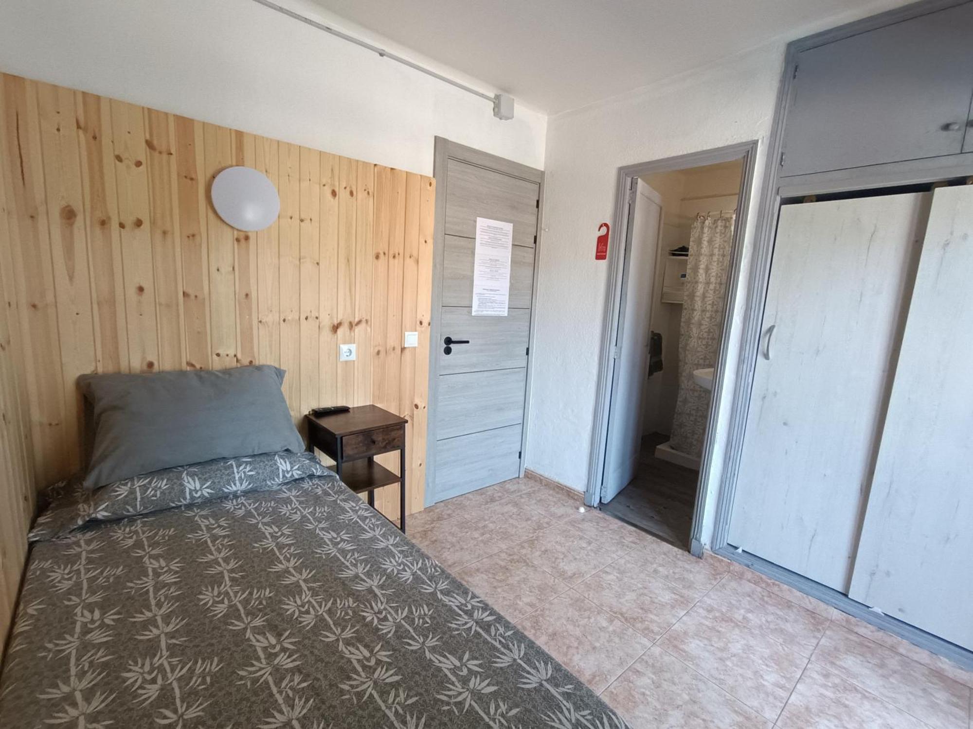 Standard Single Room Mountain View