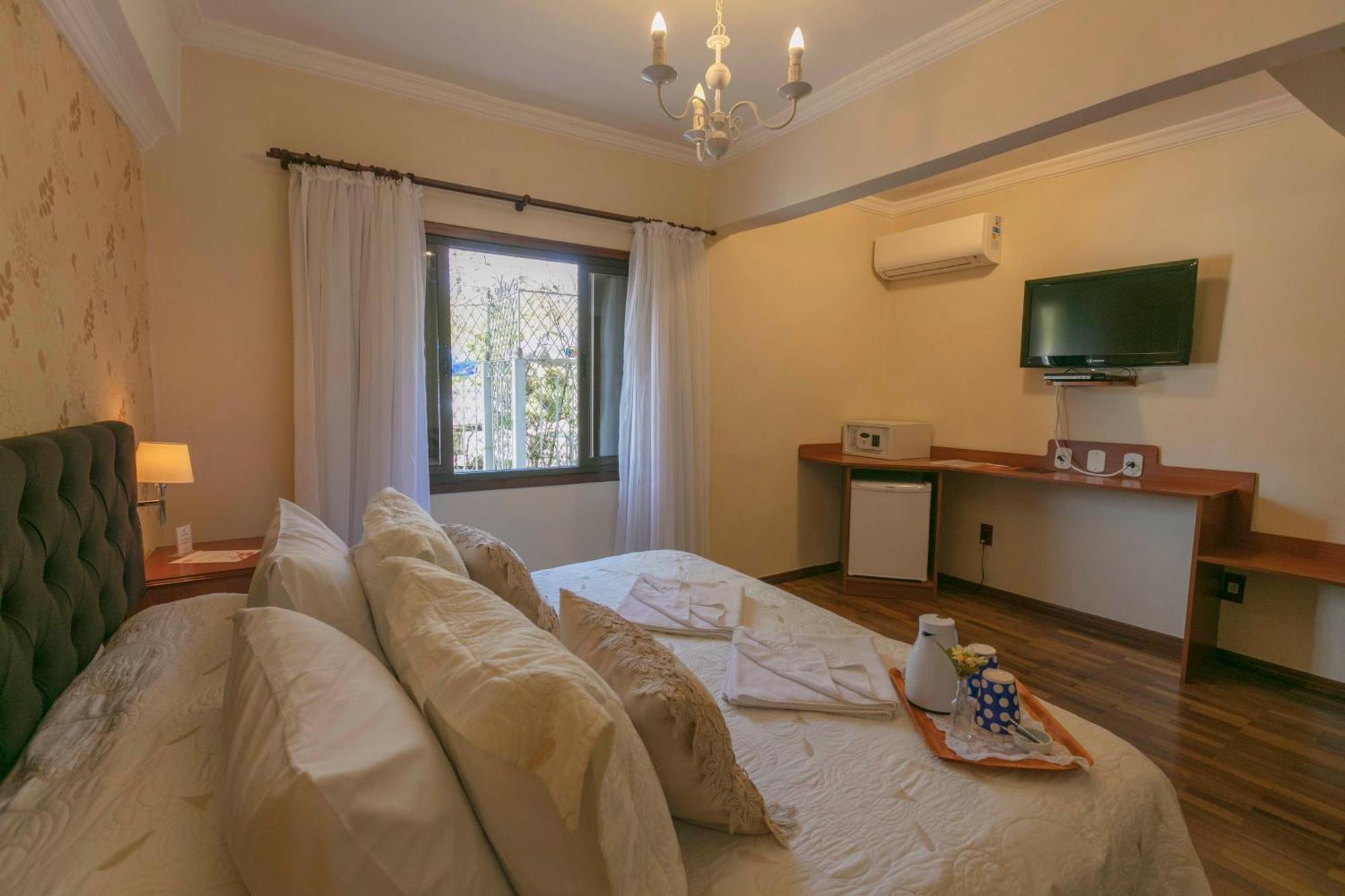Quarto Duplo Deluxe com Banheira