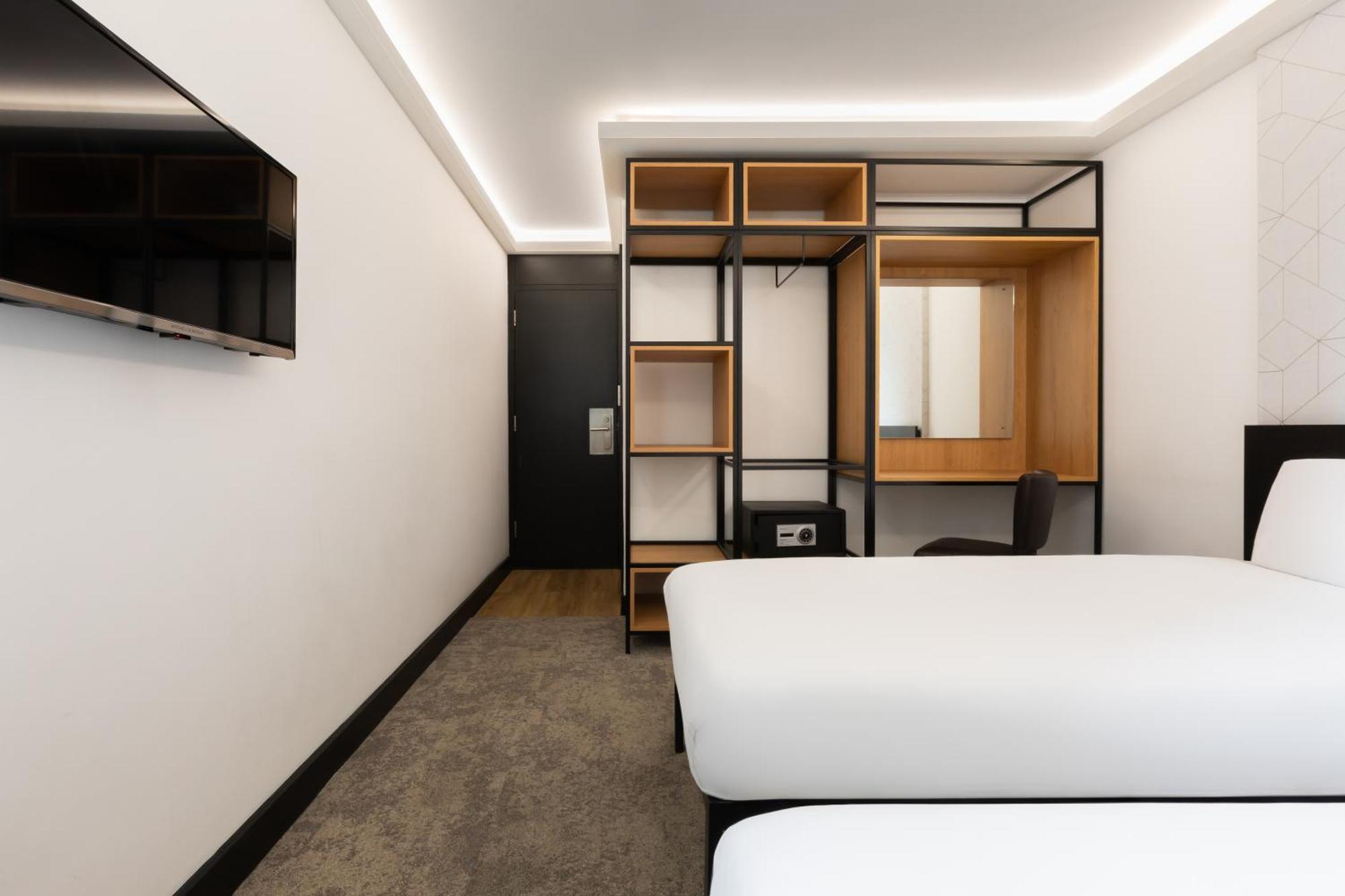 Urban Twin Room