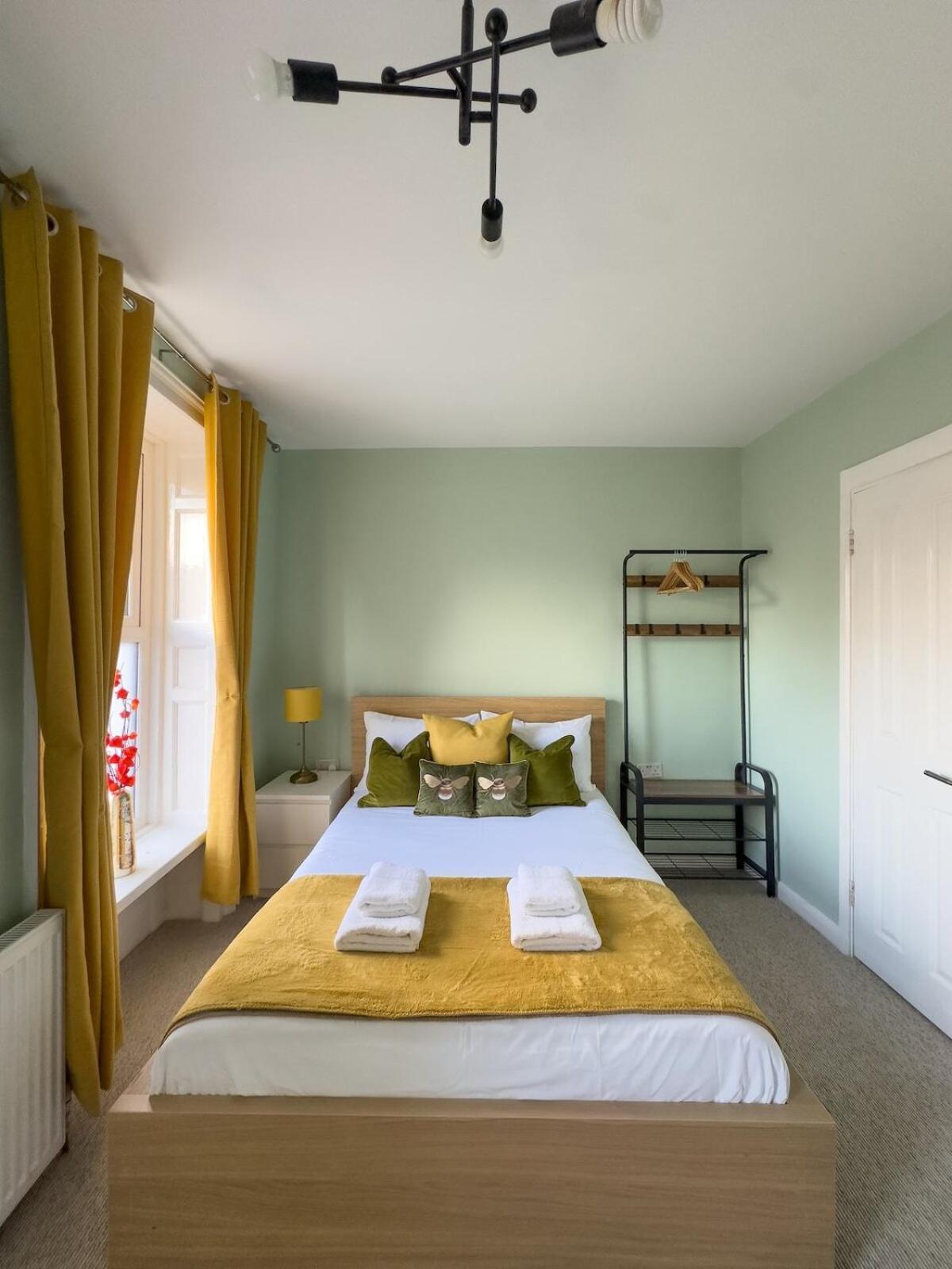 One-Bedroom Family Apartment