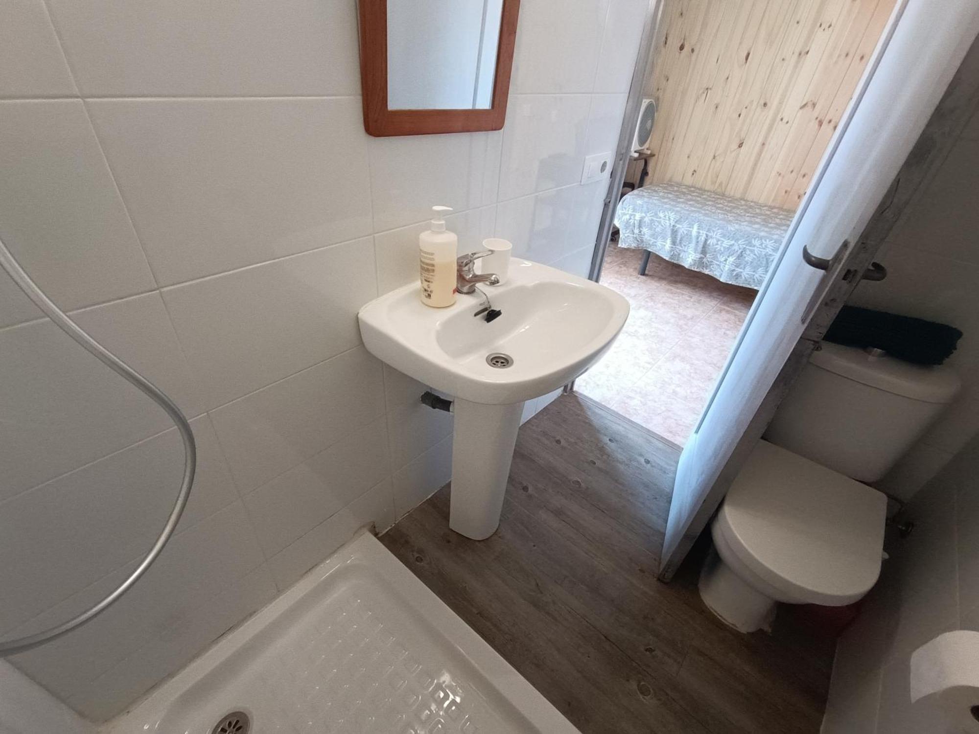 Standard Single Room Mountain View