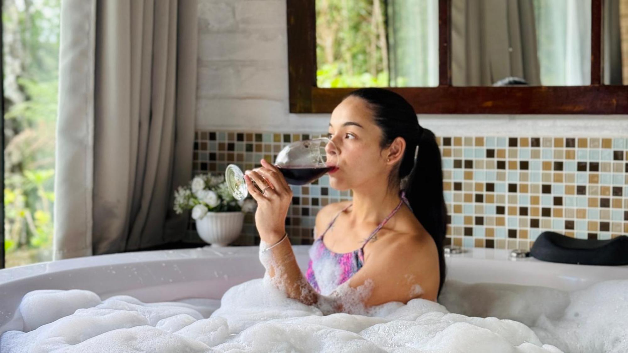 Deluxe Suite with Spa Bath,1765986357:JPEG