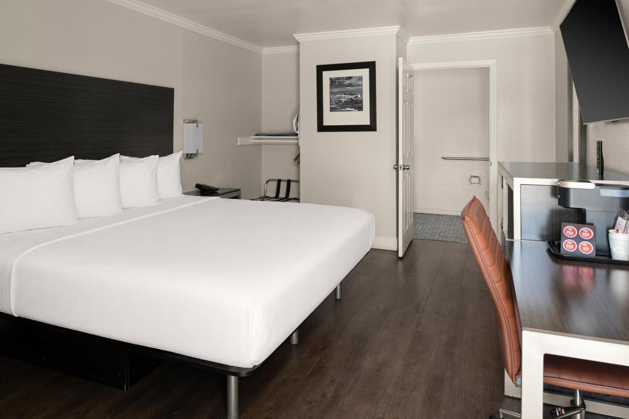 Queen Room Disability Access