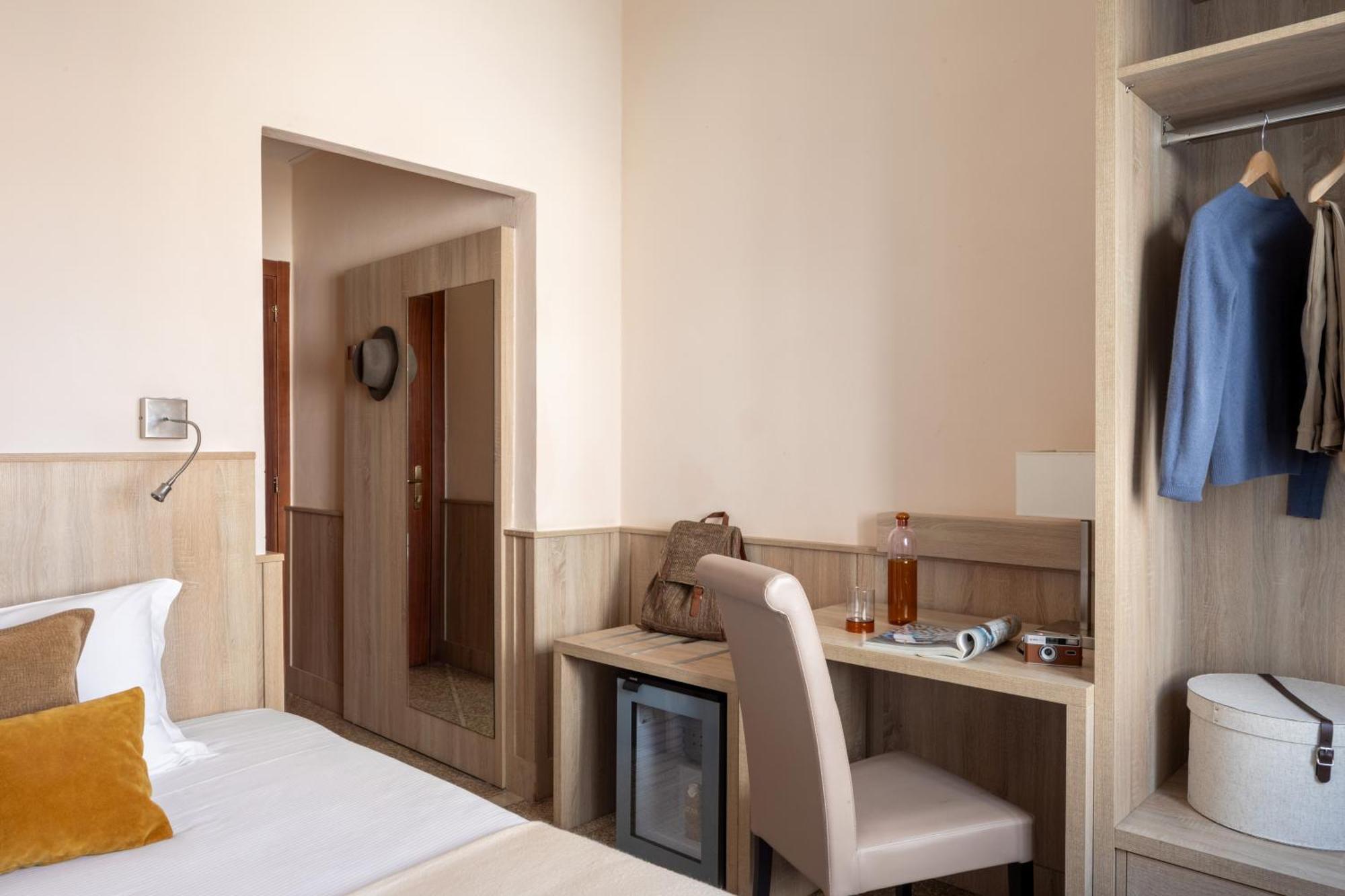 Single Room,1769490740:JPEG