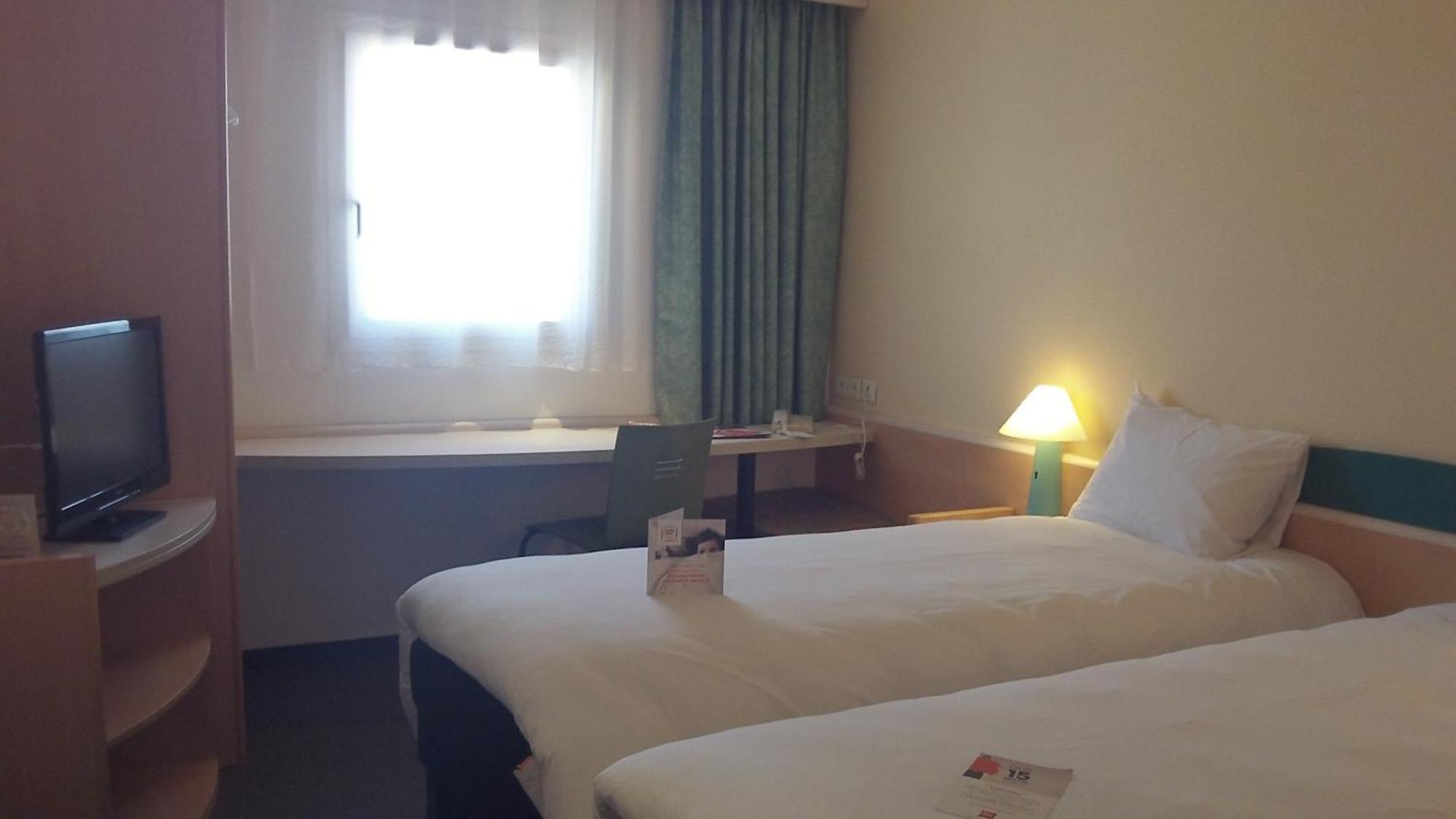 Standard Room Double Bed Twin Beds,1769554208:JPEG