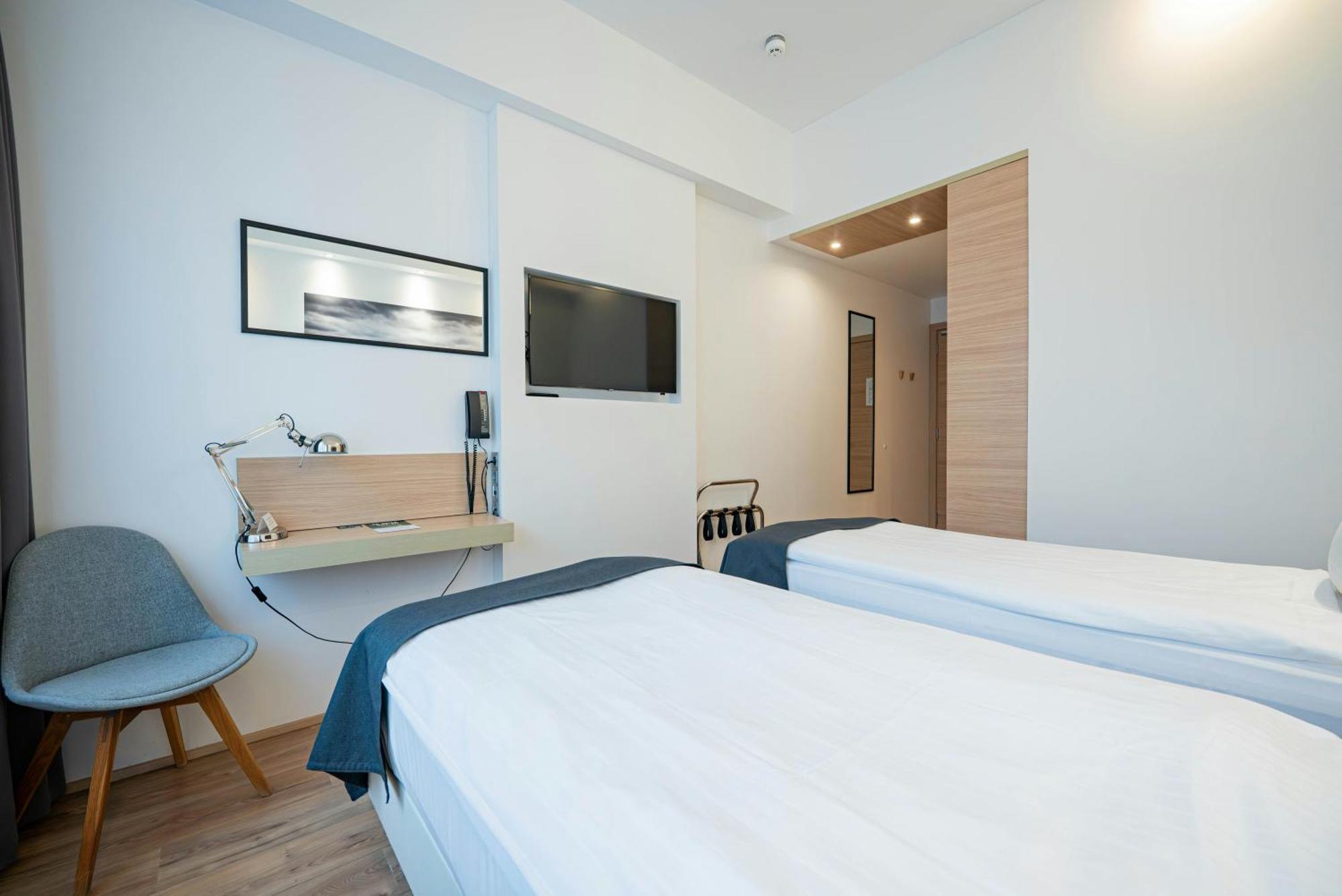 Economy Twin Room