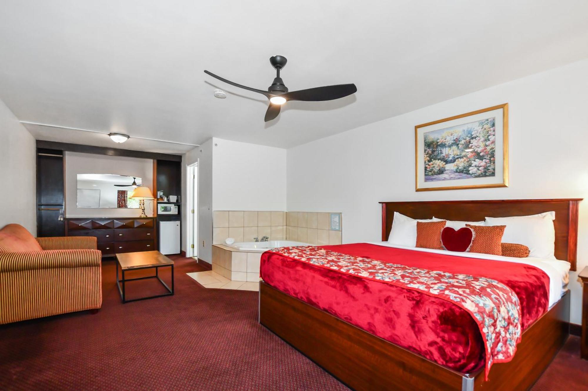 Honeymoon Suite