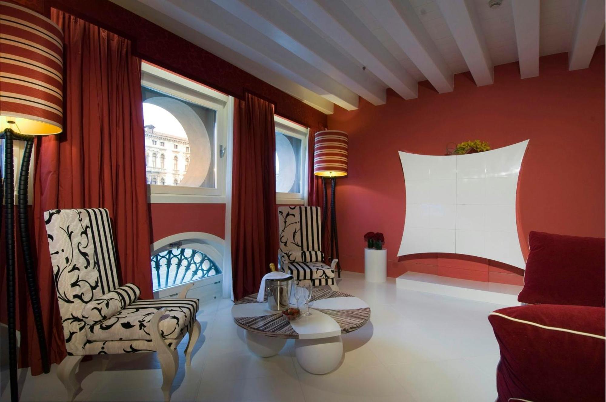 Grand Canal View Junior Suite