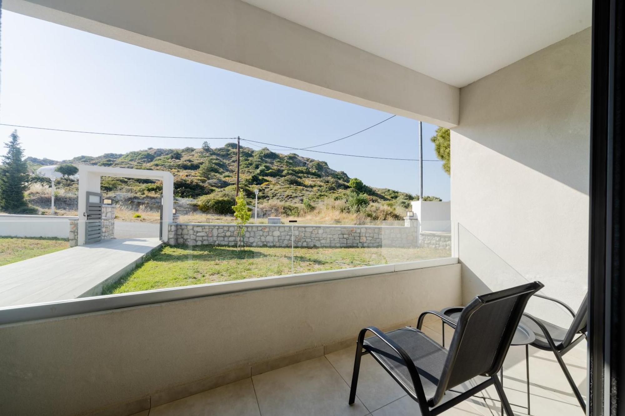 Deluxe Double Room Garden View