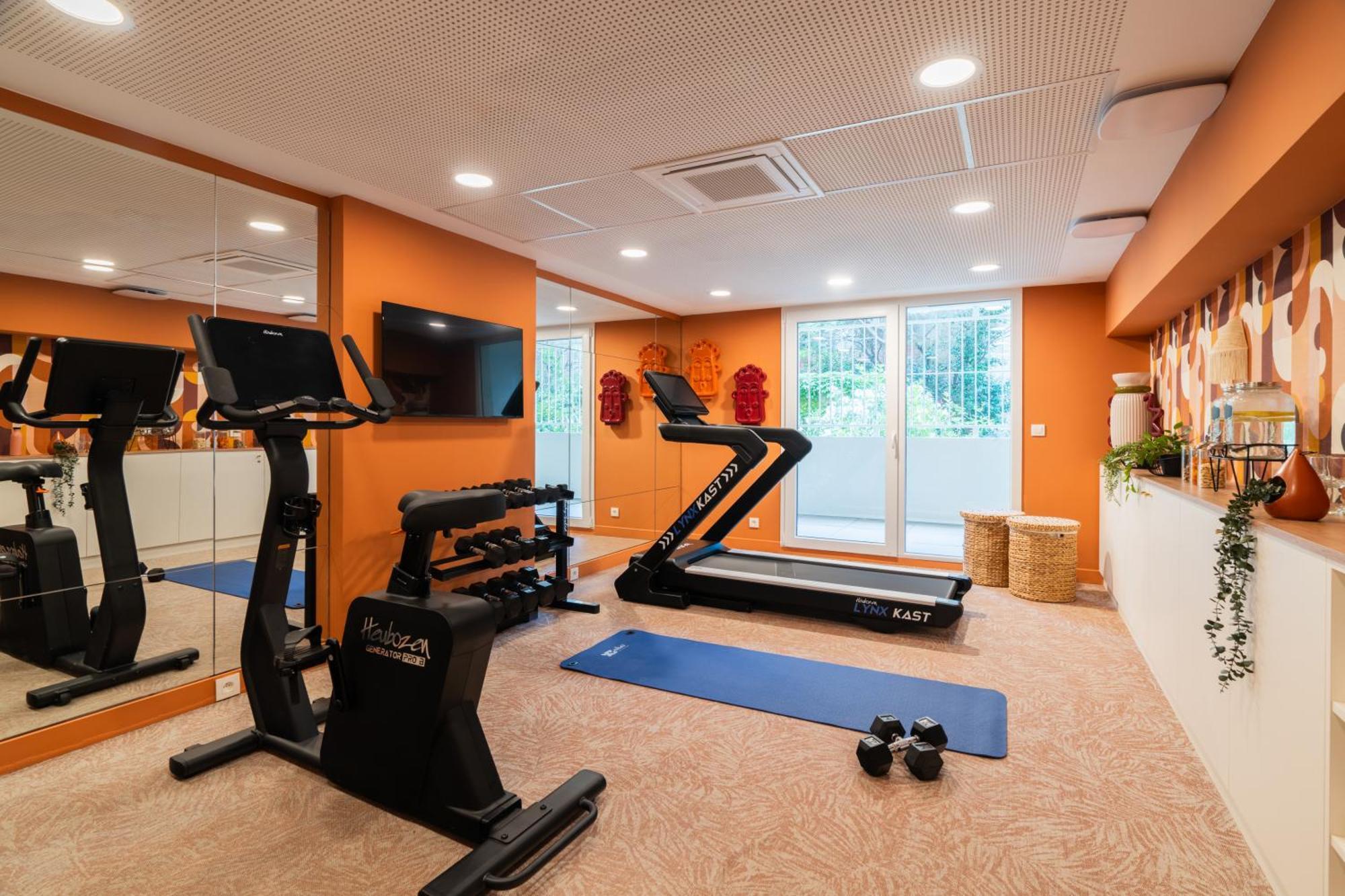 Studio room