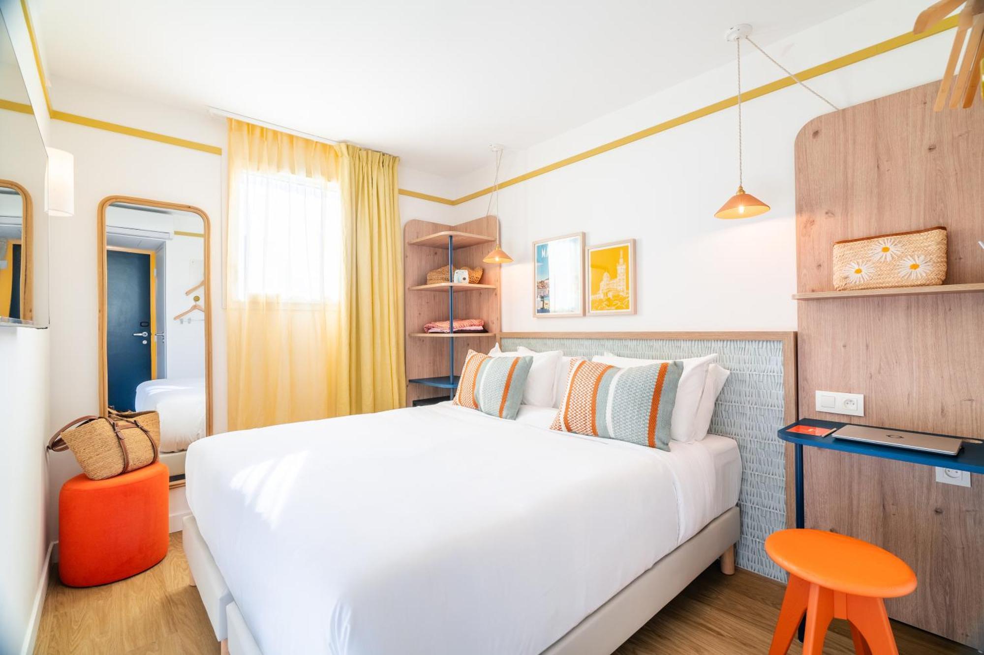 Quarto Duplo Standard