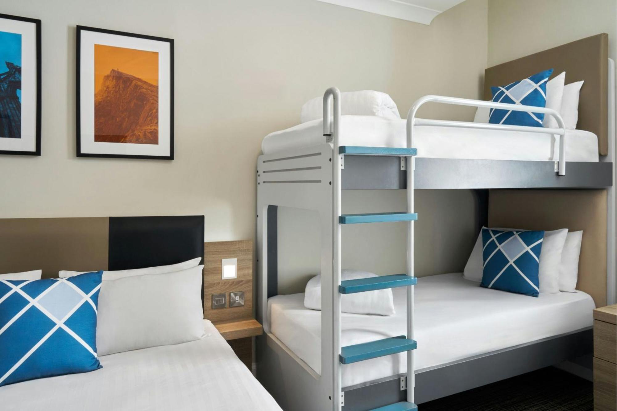 Family Room One Double Bed Two Bunk Beds,1773746606:JPEG