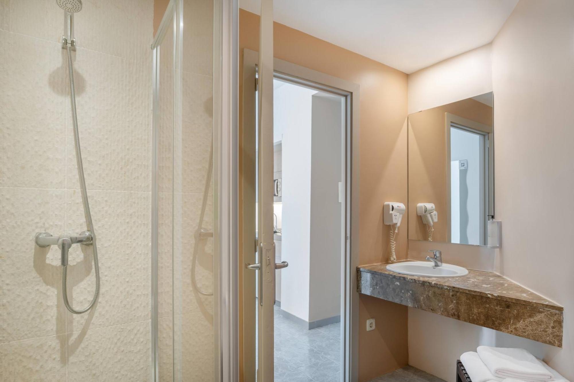 Premium Studio Partial Sea View