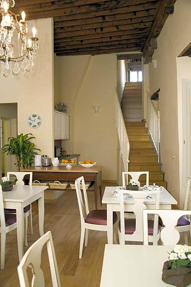 Suite Annex