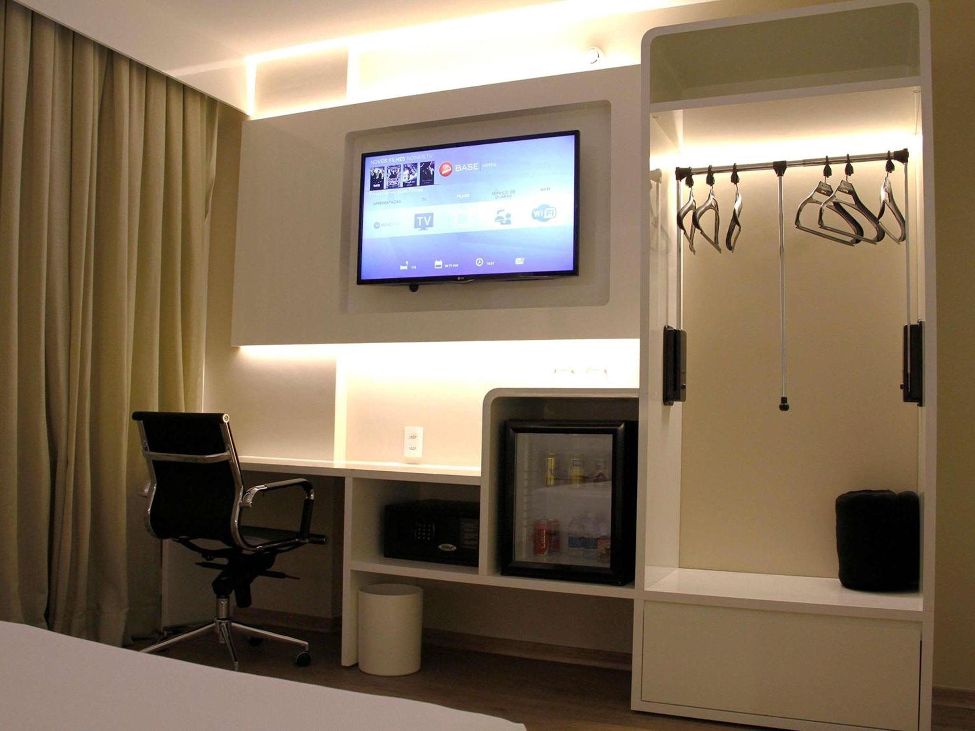 Twin Room Disability Access