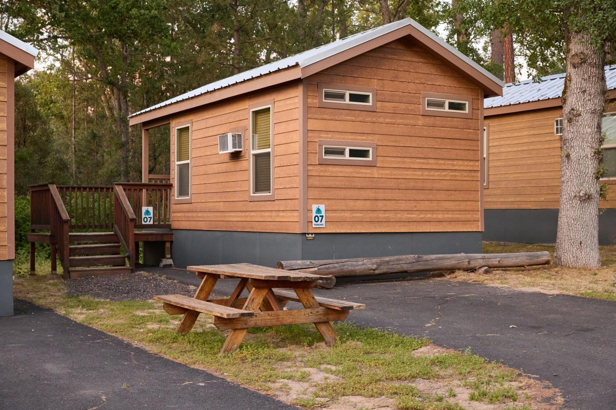 Tiny House Cabin