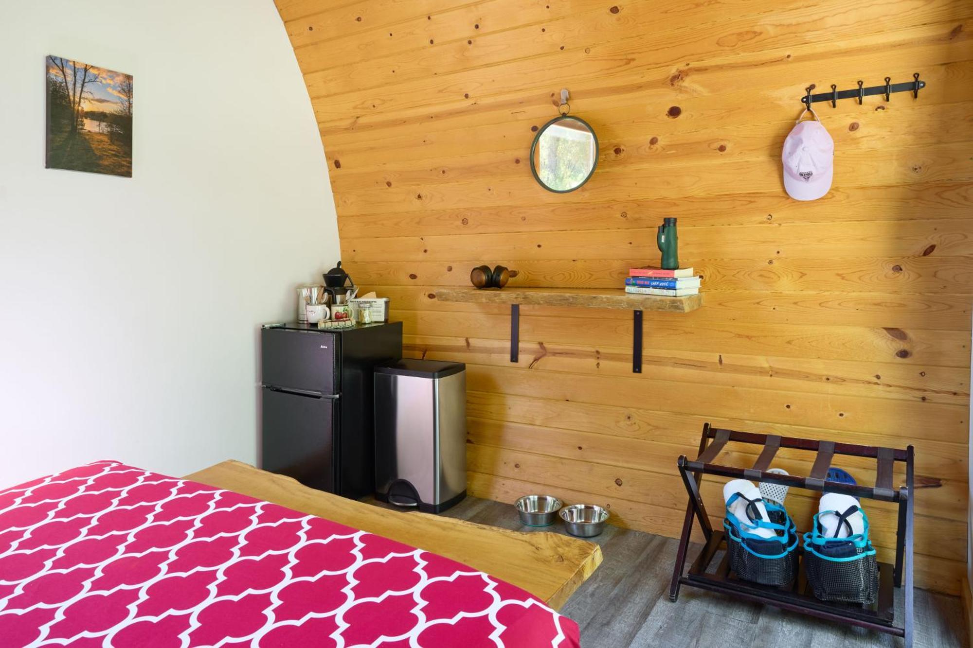Micro Cabin