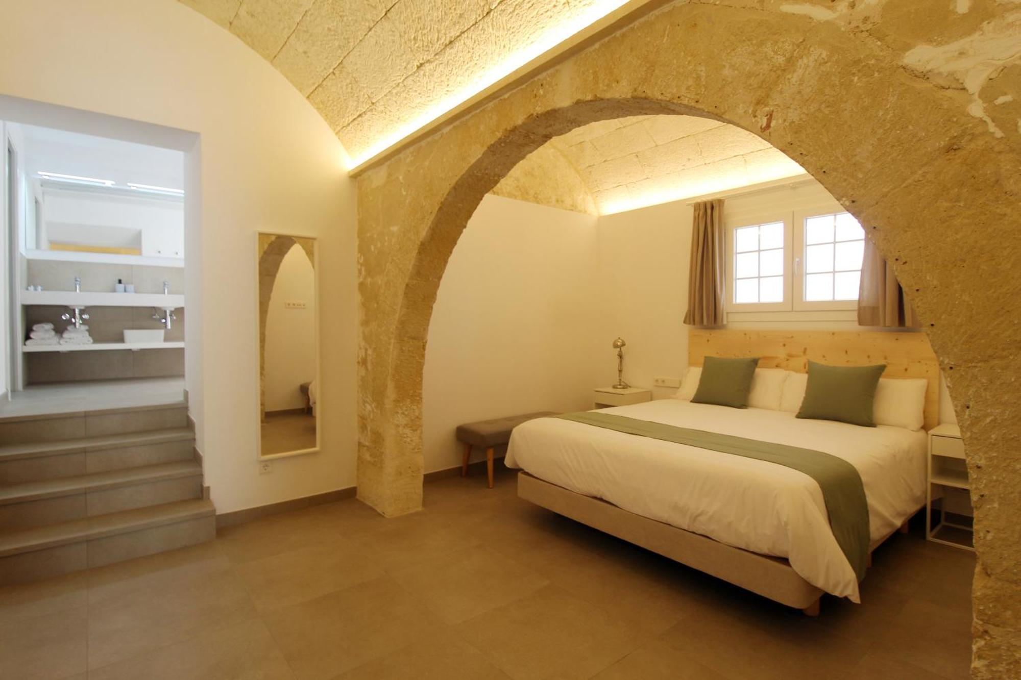 Queen Suite Spa Bath
