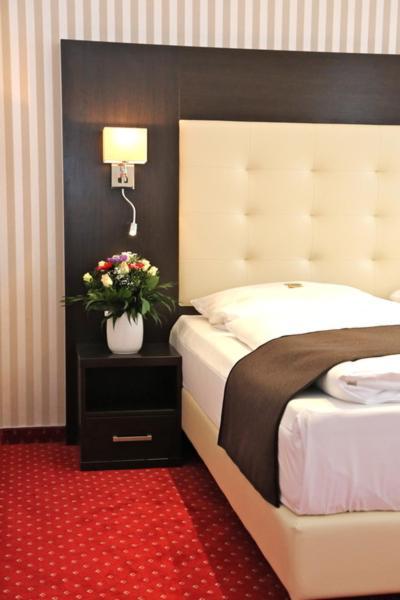 Quadruple Room,18972353:JPEG