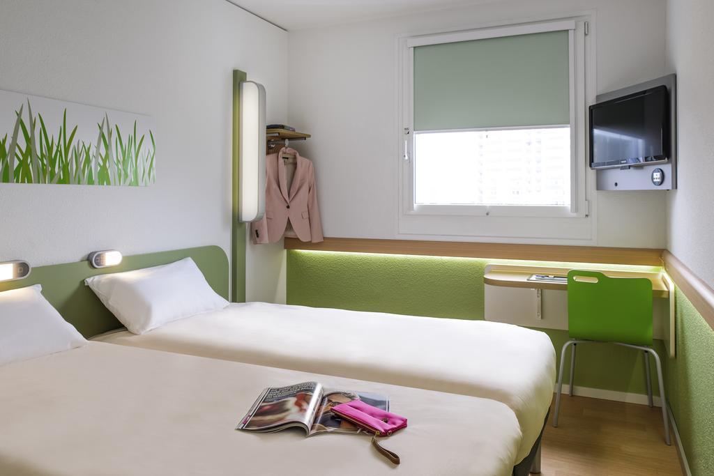 Standard Twin Room,707611243:JPEG