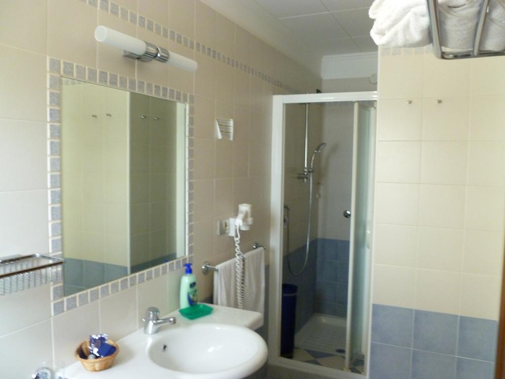 Double or Twin Room with City View