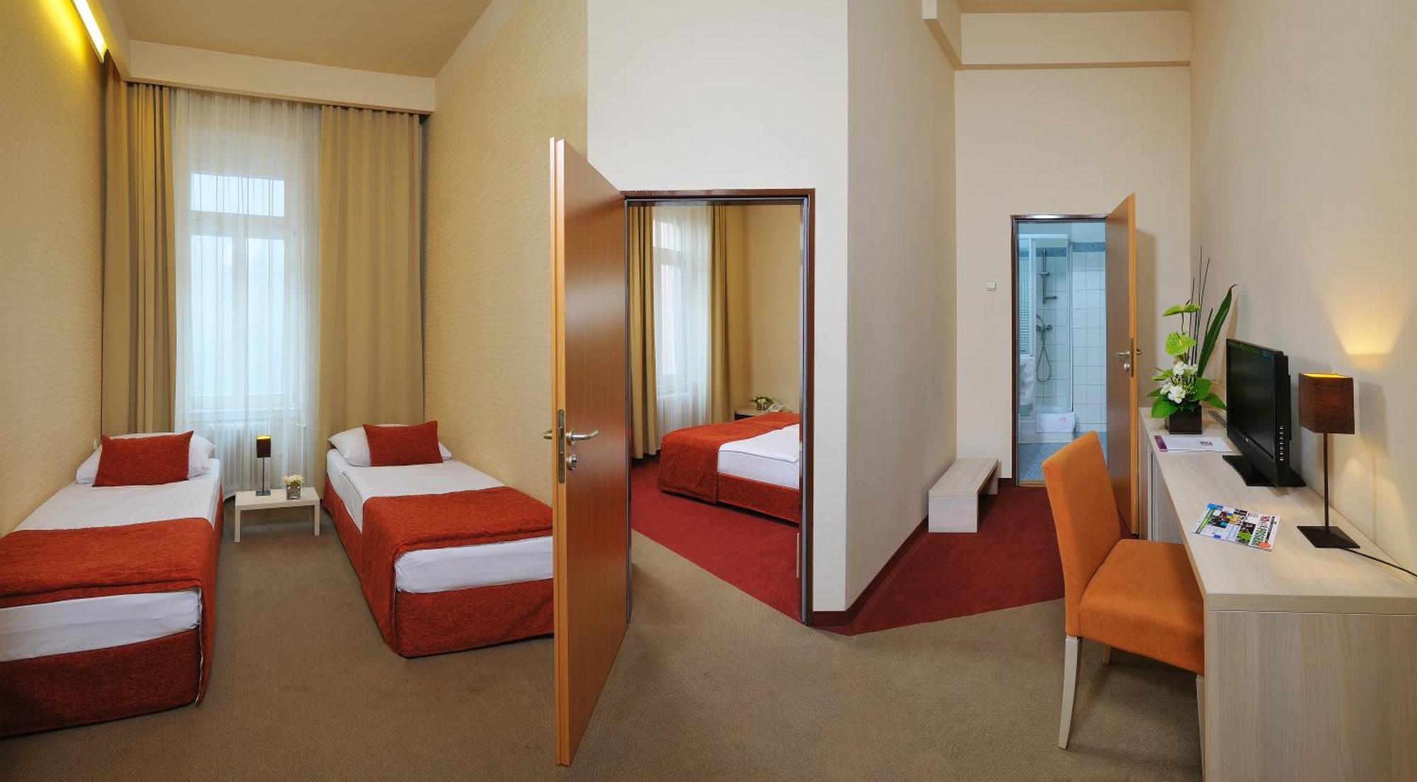 Chambre Familiale