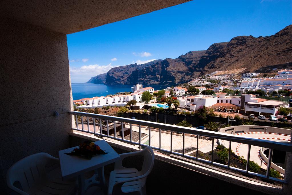 Apartamento de 1 dormitorio con vistas al mar
