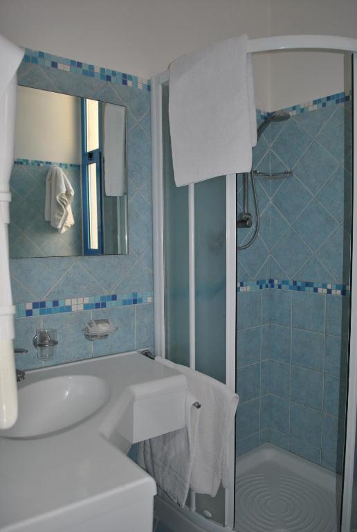 Deluxe Double or Twin Room with Balcony