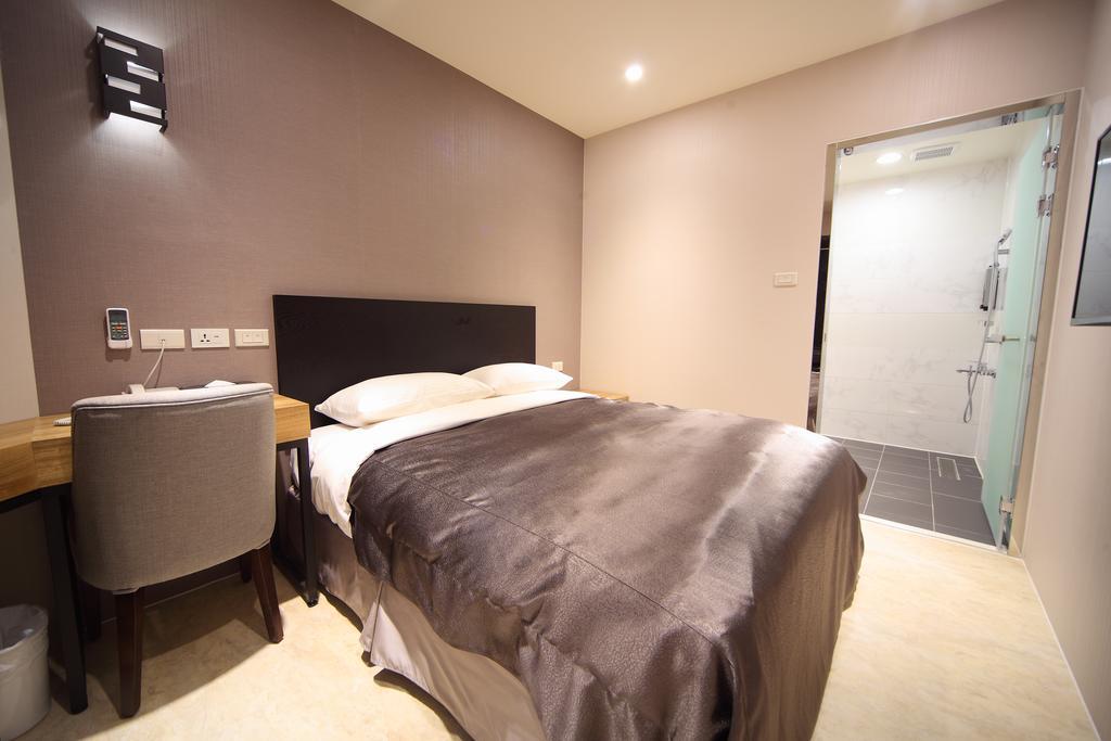 Superior Double Room (No Window),323106577:JPEG