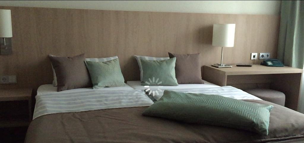 Double Room,328382944:JPEG