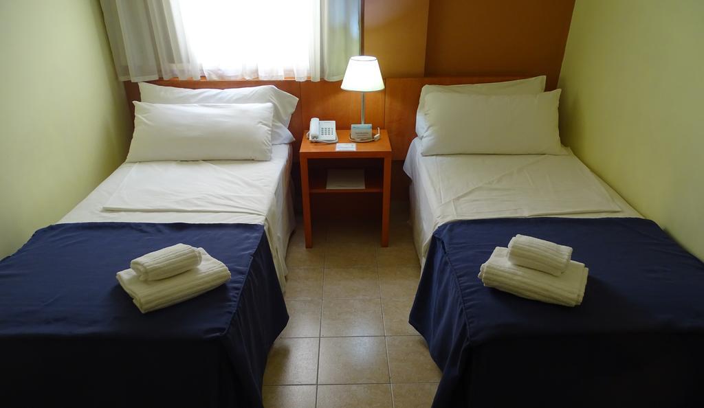 Twin Room,332232592:JPEG