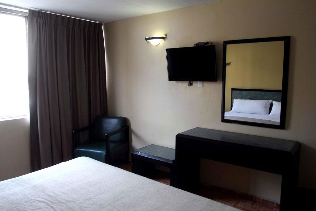 Quarto com Cama King-size