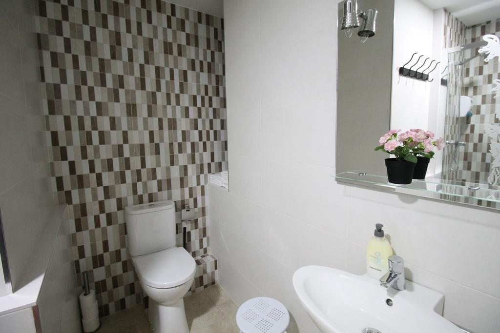 Familiekamer met Eigen Badkamer