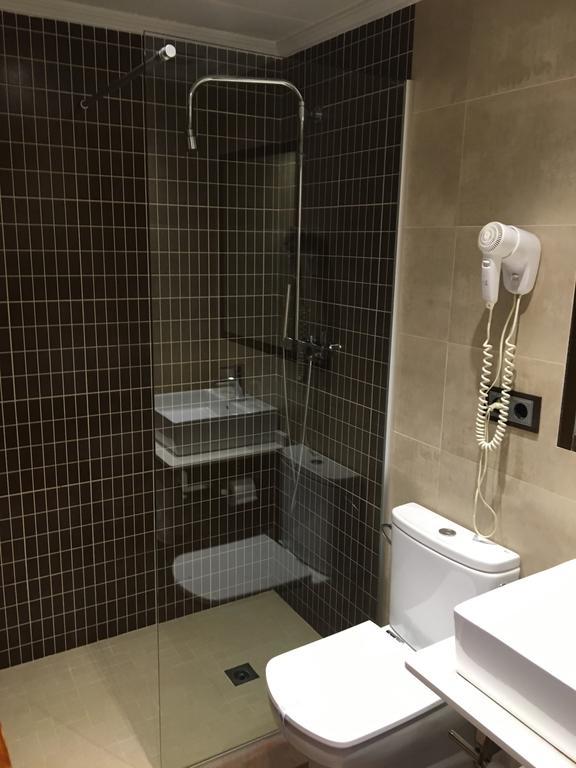 Triple Room,379283590:JPEG