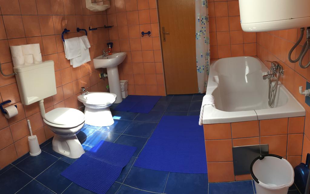 Quarto Standard com 2 Camas de Solteiro