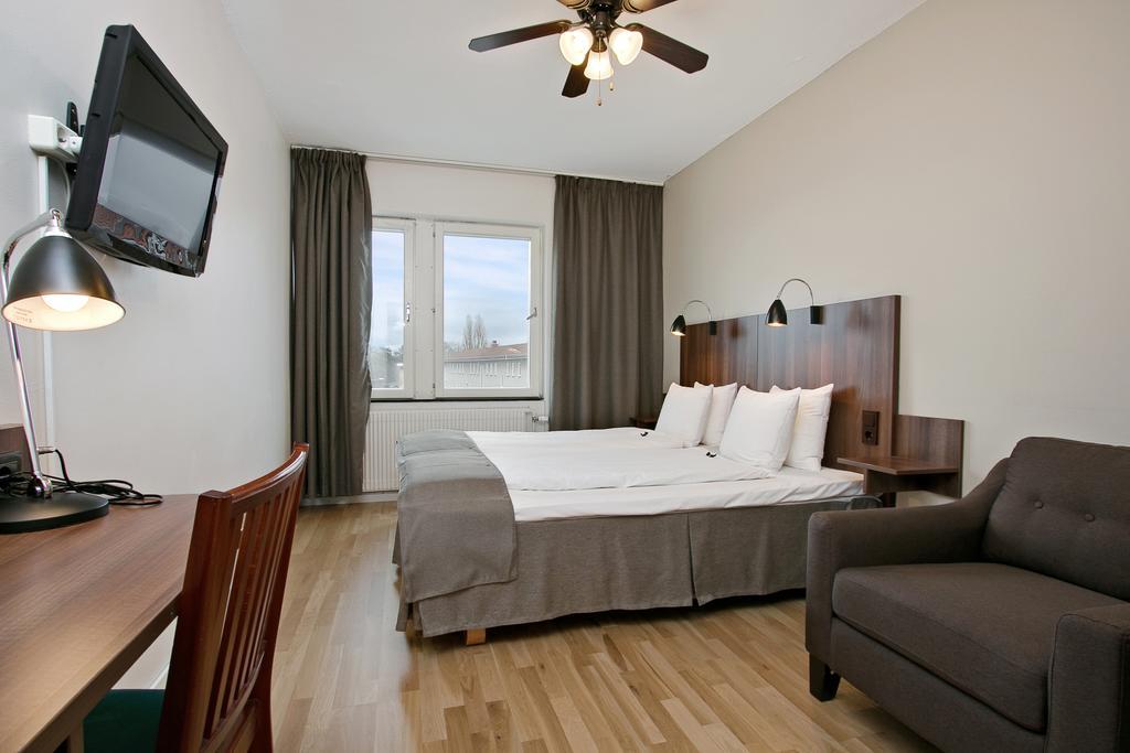 Quarto Standard com 2 Camas de Solteiro