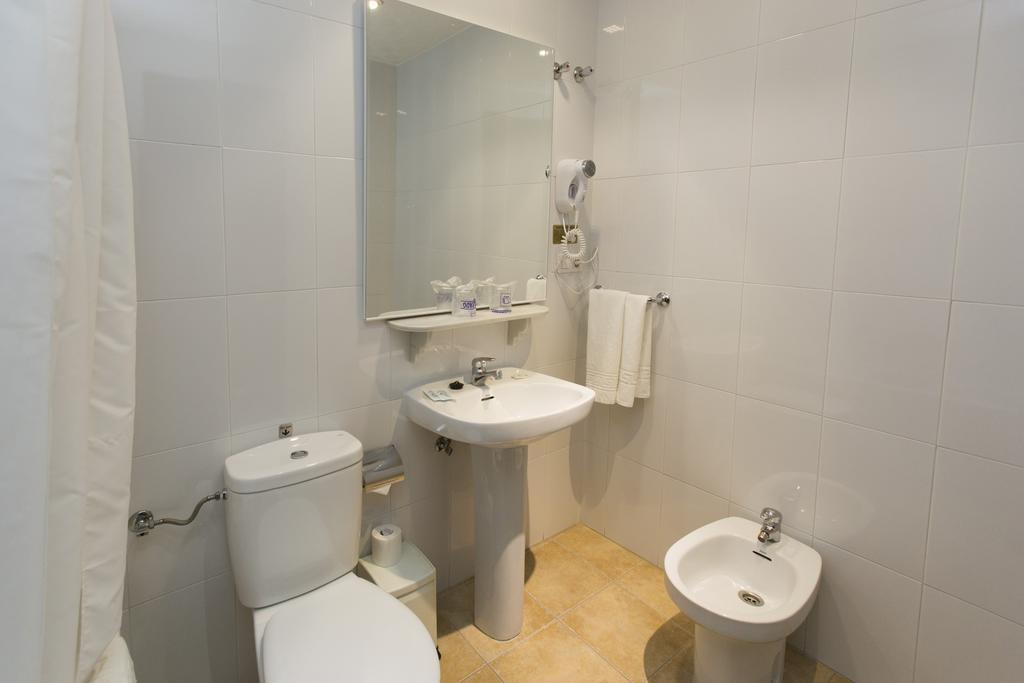 Chambre Double ou Lits Jumeaux