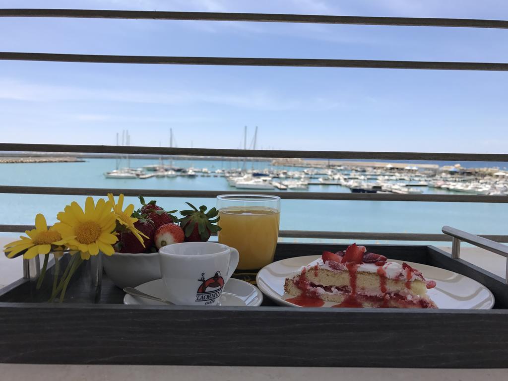 Double Room with Balcony and Sea View,1606554458:JPEG
