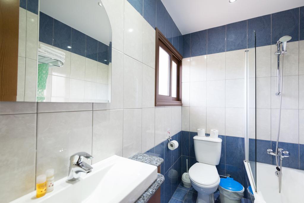 Deluxe Familieappartement (2 Volwassenen en 3 Kinderen)