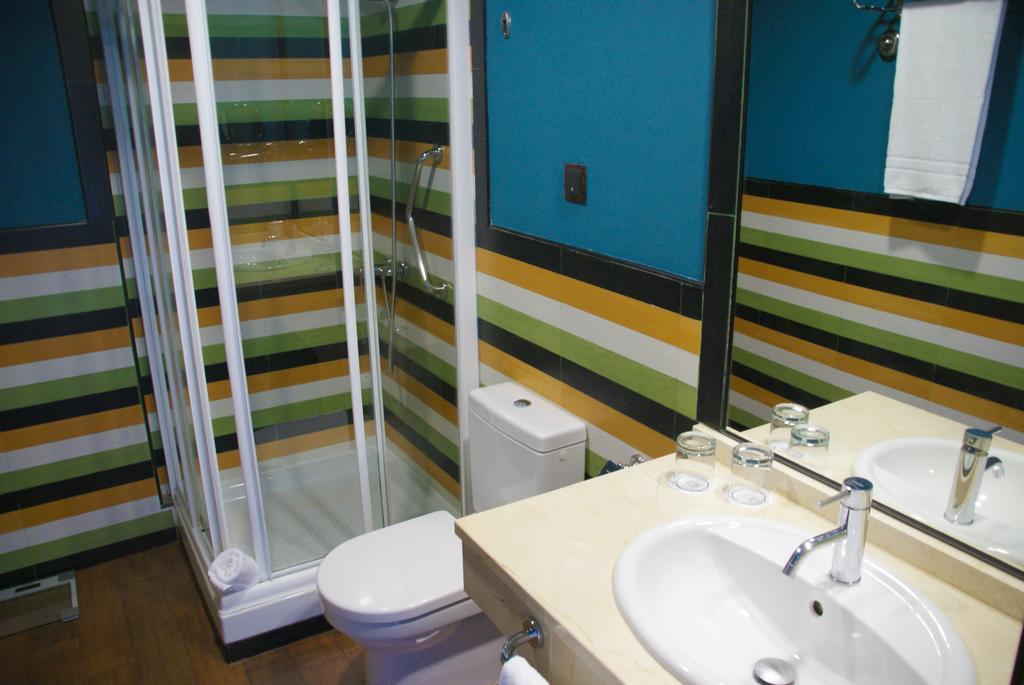 Double or Twin Room,780813033:JPEG