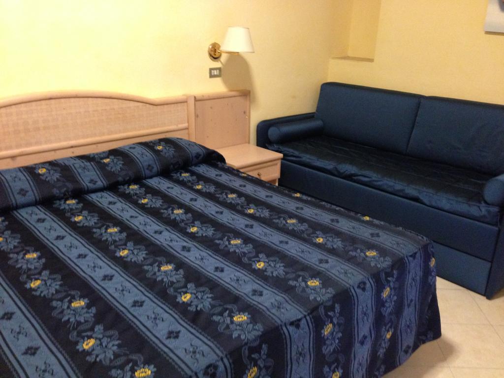 Superior Triple Room,1217962114:JPEG