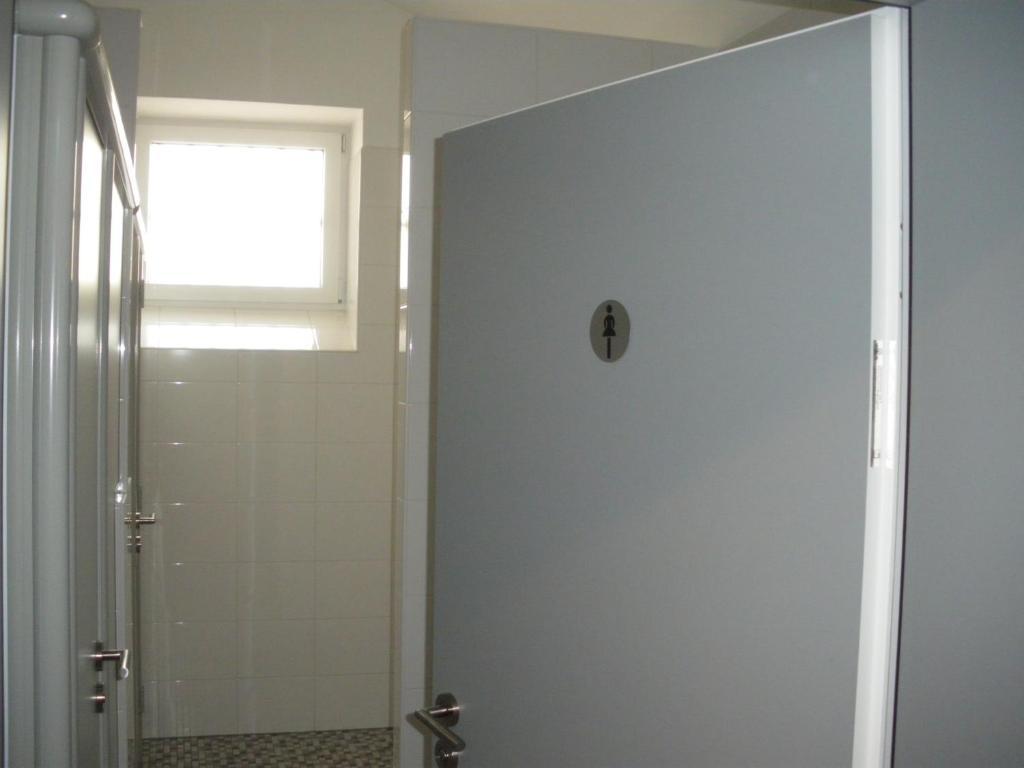 Cell Single Room