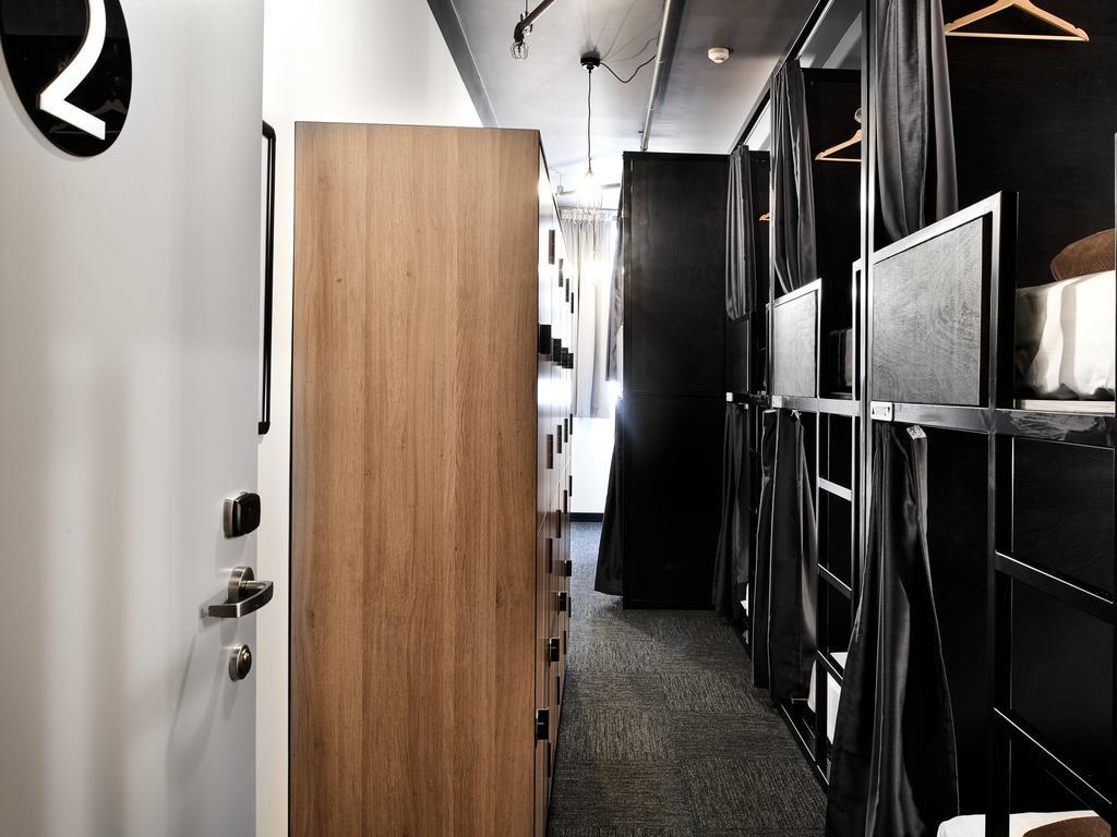 Single Bed in Female Dormitory Room with Shared Bathroom