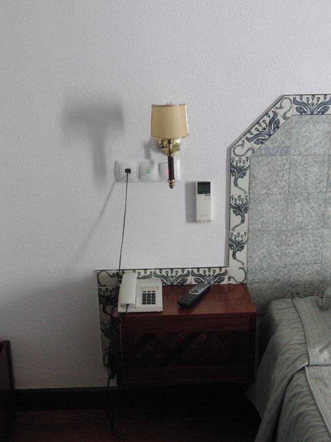 Quarto Familiar (2 Adultos e 2 Crianças até aos 12 anos)