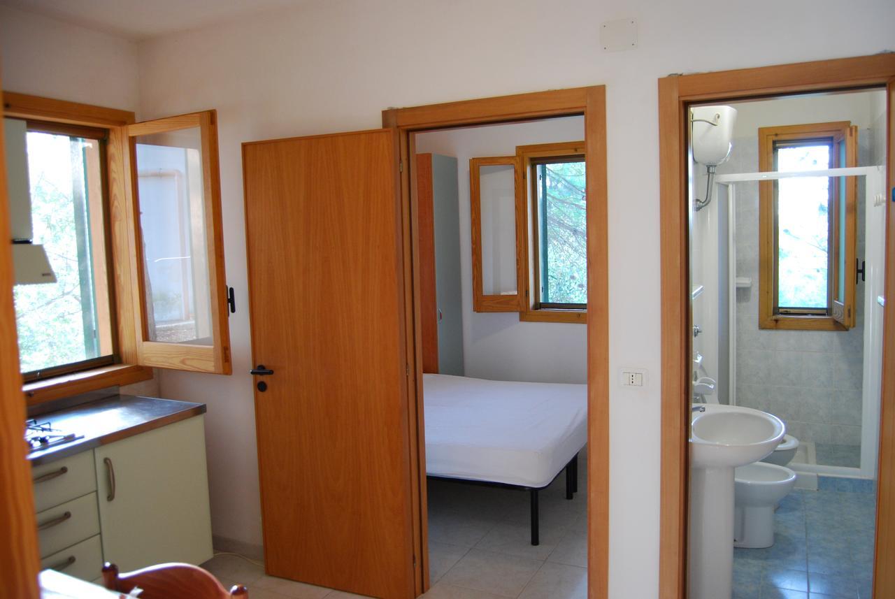 One-Bedroom Bungalow (2 Adults),525974049:JPEG