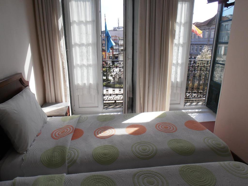 Chambre Lits Jumeaux - Vue sur Ville