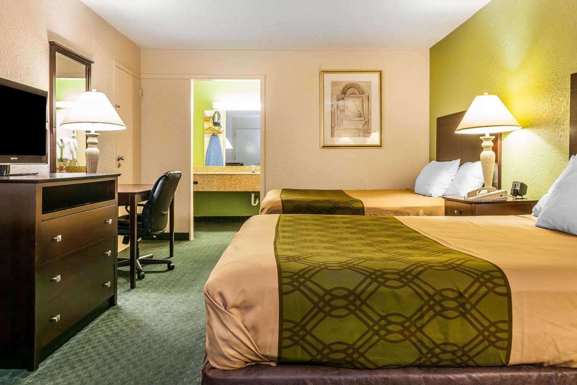 Double Room with Two Double Beds - Non-Smoking