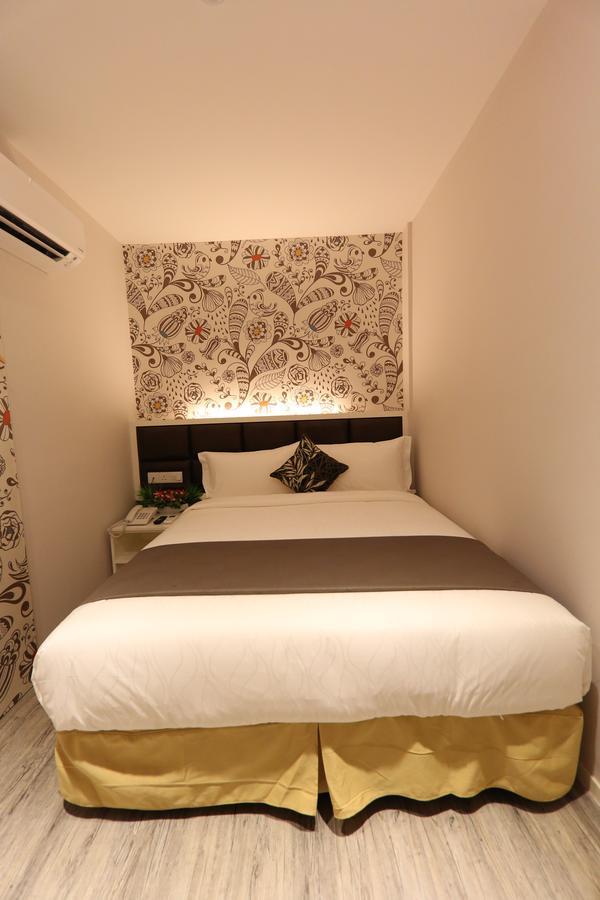 Superior Double Room,587108151:JPEG