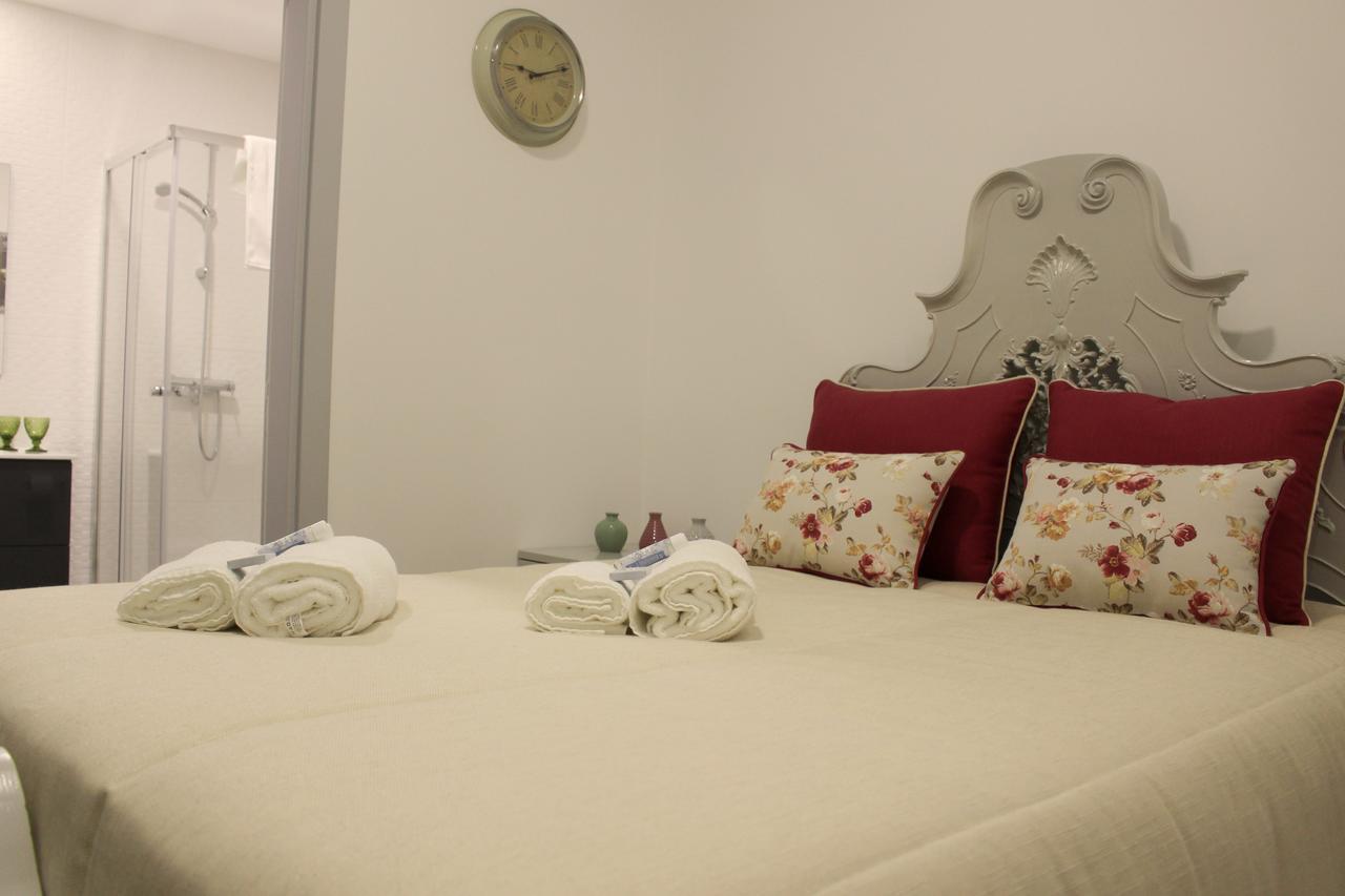 Double Room Private Bathroom
